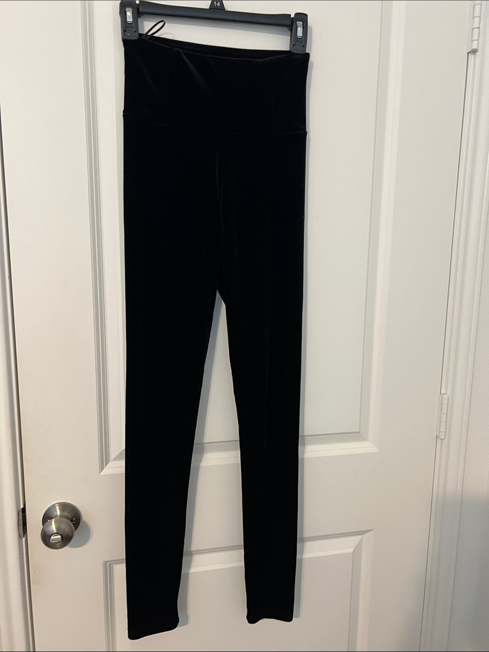 TDI Women's Black Velvet High-Waist Leggings